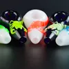 Glow in de donkere rookpijp mini 4 inch olieverstanderpijpen 10 types kopige glazen bongs draagbare flitsende licht tabak kleine handvlekkagig kleurrijke dab rigs