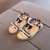 Sandali per bambina estivi con perle che bordano scarpe eleganti da principessa con fiocco Sandali piatti da spiaggia per bambini 1 2 3 4 5 6 anni 220527