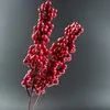 Ghirlande di fiori decorativi Steli di bacche di agrifoglio carini durevoli Artigianato rosso imitativo Bacche di Natale 10 pezziDecorativo