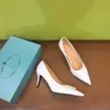 Marques de luxe femmes Saeda sandales chaussures élégante dame bout pointu talons hauts mariée mariage fête Sexy marche EU35-40