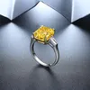 クラスターリング高品質5.0ct 3つの石925シルバーバンドファッション宝石ジュエリーエンゲージメントウェディング女性リングクラスター