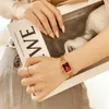 Fashion Square Ladies Quartz Watch Women Green Dial Proste zegarek Rose Gold Magnet Buń Pasek Luksusowe zegarki na prezenty