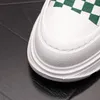 Vår och sommardesigner Mäns Casual Shoes Checkerboard Driving Skor Tyg Andningsbar Färg Stitching Lace Up Flats Male Walking Sneakers Zapatillas Hombre