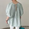 Женские блузкие рубашки Суперена 2022 Лето Сплошное простое ореотка спереди и спинкой фонарь.