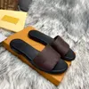 Zapatillas con estilo de alta calidad Tigres Moda Clásicos Sandalias Sandalias Hombres Mujeres Zapatos Tiger Cat Design Verano con bolsa para el polvo por