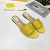 Pantofole firmate da donna estive Ciabatte sandali in vera pelle con tacco piatto di lusso Tinta unita con lettera