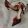 Scarpe eleganti da donna scarpe a punta grandi fiori tacchi a spillo décolleté con tacco basso top party sexy da sposa 2022
