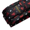 Papillon Nero Rosso Albero di Natale Stampa fiocco di neve Seta per uomo Cravatta da uomo larga 8 cm Fazzoletto Gemelli Set Regalo Fiocco