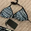 Sommar Bikini Baddräkt Lyx Gradient Sexig Broderi Bikini Set Märke Bokstäver Badkläder Designer Metallkedja Hög kvalitet Dam Backless Split Baddräkt