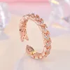 Koreansk mode Simple CZ Crystal Band Rings smycken för kvinnor Öppna Ustable Triangle Zircon Sier Rose Gold Elegant Love Ring