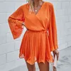 Kobiety solidny kolor letni szyfon z przodu przednie owinięcie V Duch Romper kombinezon plisowany Playsuit L220705