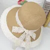 Ladies Summer Lace Bowknot Straw Caps Big Brimmed Hat Hat Sun Outdoor para Mulheres Breatáveis ​​Confortáveis ​​Cap