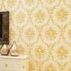 Avrupa tarzı dokuma olmayan duvar kağıdı klasik damask deseni köpüren duvar kağıdı rulo duvar kaplaması lüks duvar kağıdı sarı