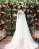 Superbes robes de mariée de combinaison avec robe de mariée en satin Cape applique applique tulle fabriqué plus taille en cœur décolleté