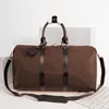 Hot Verkoop 55 cm Klassieke Mannen Plunjezak Voor Vrouwen Reistassen Heren Handbagage Reistas Mannen PVC Lederen Handtassen Grote Cross Body Bakken 45-50-55 cm