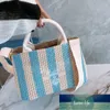 Högkvalitativ design Fashion Woven Straw Bag Summer Vakuum Striped Handbärande Crossbody Lightweight Summer Seaside Shopping Väskor