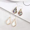 Moda Geometría de color dorado Rombus Abalone Shell Charm Dangle Druzy Drusy Pendientes para mujeres Joyas de marca