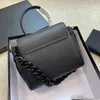 Versase Torba Omuz Çantaları Omuz Çantaları Tasarımcı Çanta Yeni Zincir Çanta Deri Moda Kişilik Tasarımcı Çanta Lüks Lüks Crossbody Çanta Kadın Tote Çanta 1600