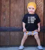 Tシャツは親切な勇敢な真実ですあなたは子供たちの子供たちの子供のための男の子の女の子のTシャツおいしい幼児服面白いタンブラートップティードロップシップシャツ