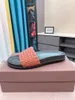Fashion Summer Sandals Men BY Slippers Pool Fun Flat Slip-On Resin Leather Weaving Pools Sport Slides Refined Slide Platform Slider Flop Perfect Flip Flops EU 38-44