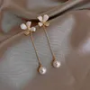 Dangle Lustre Coréen 4 Pétales Fleur Perle Longues Boucles D'oreilles Pour Les Femmes Etrendy Nouveaux Bijoux Élégant Simple Pendientes