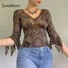 Sweetown Summer Fashion Vintage Lace Mesh Top T-shirt con stampa floreale Donna Mezza manica svasata con scollo a V Elegante t-shirt marrone 220408