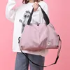 Duffel Bags Women Sports Gym Tas Travel Dry natte handtas Multifunctioneel zwemmen Schouder Messenger weekend Fitness Training BAGDUFFEL DUFFELD