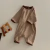 Neonate Ragazzi Pagliaccetto Arcobaleno Maniche lunghe Cotone Pullover per bambini Tuta nata Abiti carini Accessori per abiti per bambini 220518