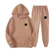 Man Tracksuits Designer Mens Hoodie Sets Jumpers Tracksuit With Budge Embroidery Hoodies Pants Two Pieces Set S-3XL