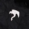 Punk Dragon Email Pin Black White Animal Badge Broche Goth Halloween Gift Sieraden Rapel Pin aangepaste kinderen vrienden accessoires