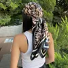 Silk -sjaal en wikkel voor designer luxe merk Kerchief nek hoofd haar sjaals bandana zakdoek 90x90 cm headscarf