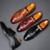 مصمم-حار بيع الرجال الترفيه الأحذية الجلدية السوداء مصمم الأزياء أشار تو الشرابة الانزلاق على قارب أحذية الرجل مكتب المهنية أحذية WH-7715