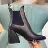 مصمم تشيلسي في الكاحل بوتس مغلق اصبع القدم الذي يتقدم بنسبة 100 ٪ Cowskin Fand Fander Womens Shoes Fashion Fashion Toes 9cm High Heel Boot 35-41