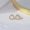 스터드 한국어 유행의 오피 라운드 상감 CZ Heart Women Earrings 간단한 품질 사랑 이어링 생일 선물 크리스마스 펜던트 스터드 Dale22 Farl22