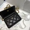 Designer bags Black Pearl Handle Clutch Black and gold color big portable one-shoulder crossbody mini tote