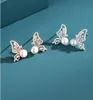 Mulheres borboleta estilo natural shell pérola brincos ganchos de orelha