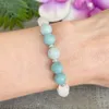 MG1511 스트랜드 등급 Amazonite White jade gemstone 팔찌 자연 스노우 쿼츠 치유 결정 불안 요가 말라 팔찌 232g