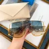 Sunglasses For Men and Women Summer style 100103 Anti-Ultraviolet Retro Irregular Plate Full Frame fashion Eyeglasses Random Box3306