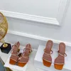 Сандалийские сандальные алмазные квадратные головки роскошные римские каблуки на высоких каблуках универсальные женские слайды