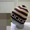 2022 Classic Designer Automne Hiver Style Boneie Hats hommes et femmes Fashion Universal Cap triton de laine d'automne extérieur SKU1033050
