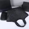 2022 الأزياء الفاخرة مصمم جيب سلة حقيبة جلد طبيعي عالية الجودة النساء الرجال حمل Crossbody محفظة التسوق بطاقة جيوب حقيبة يد السيدات حقائب كتف