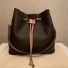 Luxurys designers heta designers försäljning vintage hink handväska kvinnor väskor handväskor plånböcker för läderkedjans väska crossbody axelfodral