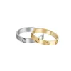 ラブスクリューバンドリングクラシック高級デザイナーチタン鋼ジュエリー男性と女性のカップル結婚指輪ホリデーギフト