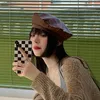 ビーニー/スカルキャップレザーベレー帽の夏の韓国語バージョンの潮brandブリティッシュレトロ帽子ネットレッドビッグヘッドシンペインターチュー