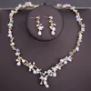 Set di costumi a farfalla di perle di perle di cristallo di lusso Set di gioielli da sposa con collana girocollo floreale Orecchini con diadema 220810