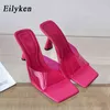 Sandały nxy seksowne letnie kobiety kapcie modne pvc przezroczyste imprezę Prom Strange High Heel Buty projekt srebrny