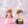 Andere festliche Partyzubehör 2PCS Prinzessinnen Prince Doll Cake Topper Dekors Geburtstag Cupcake Toppers