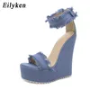 Eilyken 디자이너 데님 샌들 여름 로마 샌들 고품질 웨지 하이힐 엿봄 발가락 플랫폼 신발 여성 220411