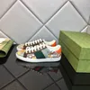 Män kvinnor klär skor avslappnad toppkvalitet broderi bin orm tiger äkta läder mode lägenheter botten älskare sneakers cowhide läderstorlek 35-45 m16