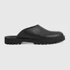 Luxury Designer Slippers Women Men Sandals Hollow Pattern Rubber Platform Groove Sole Waterproof Sandal Casual Shoes Fashion Classical